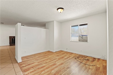 10542 East Ave S, Littlerock, CA 93543 - photo 5