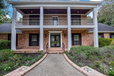 100 Hillcrest Dr, Richmond, TX 77469 - photo 2