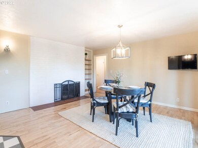 2140 Cal Young Rd, Eugene, OR 97401 - photo 5