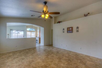 Living Room (2)