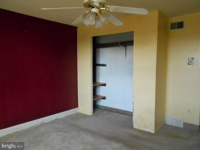 1043 Cedarwood Rd, Glenolden, PA 19036 - photo 7