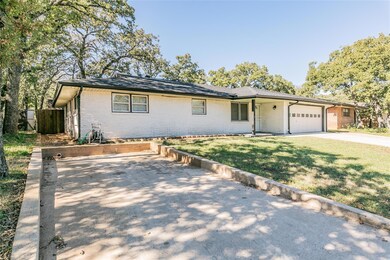 1109 Wade Dr, Bedford, TX 76022 - photo 2