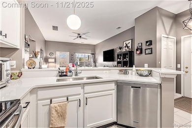 2728 S Knightsbridge Cir unit 50, Ann Arbor, MI 48105 - photo 7