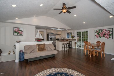 785 SW 29th St, Lincoln City, OR 97367 - photo 7