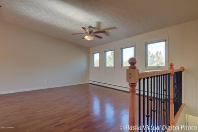 Right Side Unit - Living Room