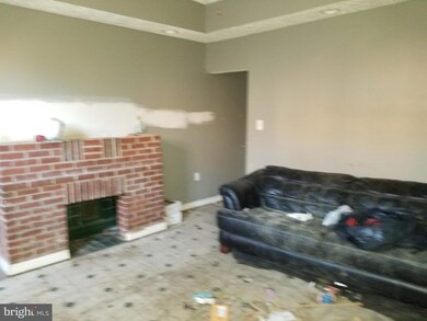 1817 Baker St, Baltimore, MD 21217 - photo 4