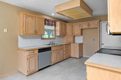 1243 W Verna Ln-10