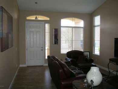 ENTRY & GREAT ROOM
