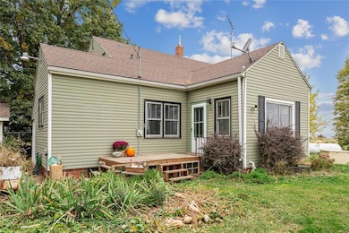 1495 Hickory Ave, New Sharon, IA 50207 - photo 3