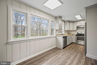 15 Flower Hill Terrace, Pennington, NJ 08534 - photo 4