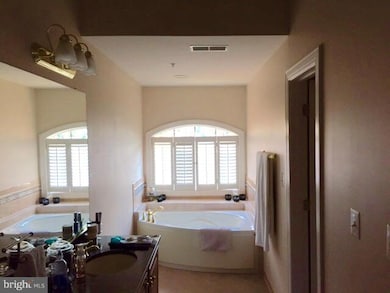 7755 Legere Ct unit 45, McLean, VA 22102 - photo 5