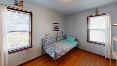 1915-5th-Ave-N-Bedroom (4)