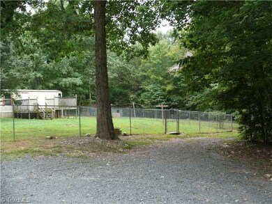 2761 Burney Rd, Asheboro, NC 27205 - photo 5