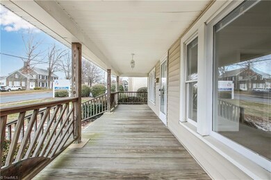 1007 Sunset Ave, Asheboro, NC 27203 - photo 4