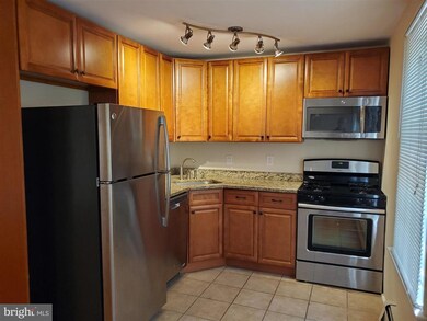 345 Nassau St unit 5, Princeton, NJ 08540 - photo 3