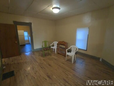 Photo 4