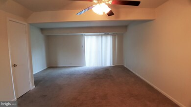14455 Saint Germain Dr, Centreville, VA 20121 - photo 5
