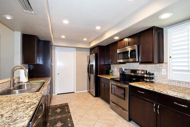14236 N 59th Pl-4