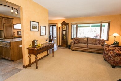 This beautifully kept home also has been insulated