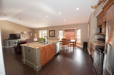 Stunning Island w-granite