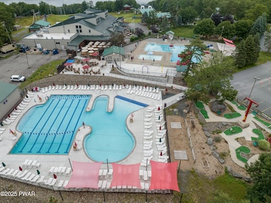 118 Pioneer Dr, Masthope, PA 18435 - photo 5