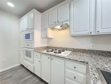 35 E Agate Ave unit 406, Las Vegas, NV 89123 - photo 6