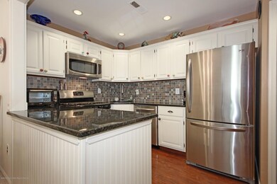 108 Viburnum Terrace unit E2, Red Bank, NJ 07701 - photo 7