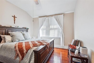 742 bedroom 2