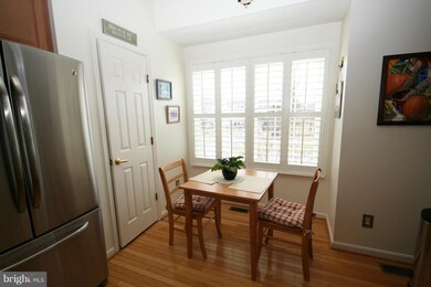 11821 Hunters Run Dr, Cockeysville, MD 21030 - photo 6