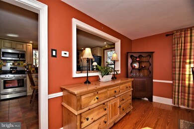 523 N Main St, Chalfont, PA 18914 - photo 5