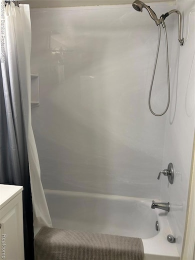 Brookdale Condominium, Farmington, MI 48336 - photo 7