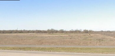 318 E Industrial Blvd, Cleburne, TX 76031 - photo 7