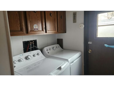 703 Fresh Pond Ave unit 281, Calverton, NY 11933 - photo 4