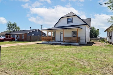 1320 W Frisco St, Altus, OK 73521 - photo 5