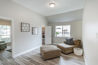 9215 Newburgh Dr, Houston, TX 77095 - photo 5