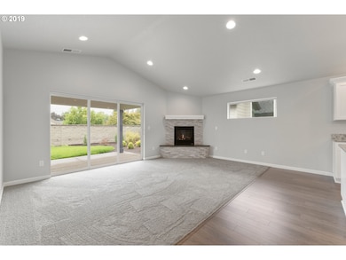 2011 SE Academy St, Dallas, OR 97338 - photo 5