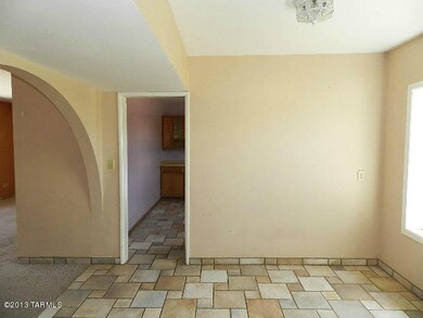 4707 E Scarlett St, Tucson, AZ 85711 - photo 5