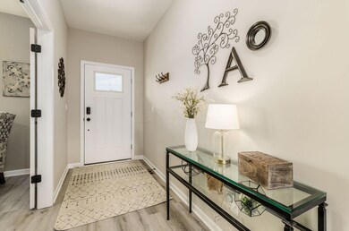 819 Forest Edge Ct, Marysville, OH 43040 - photo 4