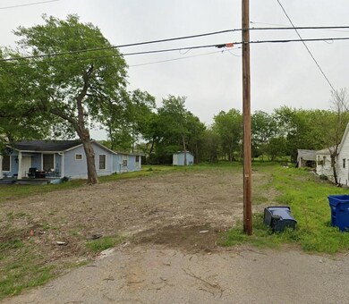 310 S Texas St, Celina, TX 75009 - photo 2