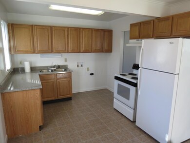 1689 eastbrook (3)