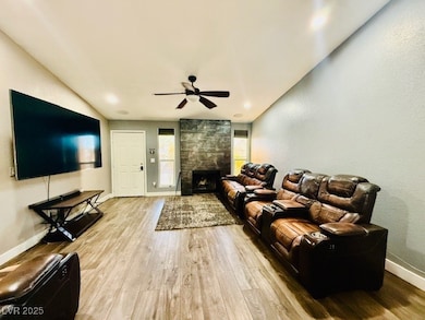 1105 Shirleyann Ln, Las Vegas, NV 89128 - photo 5