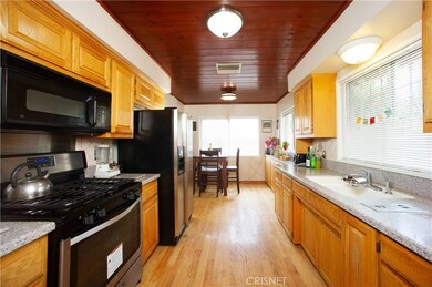 5101 Cerrillos Dr, Woodland Hills, CA 91364 - photo 5