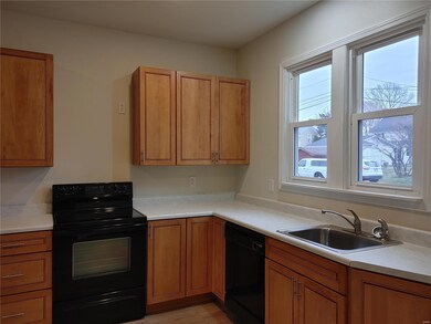 2206 S Center St, Maryville, IL 62062 - photo 5