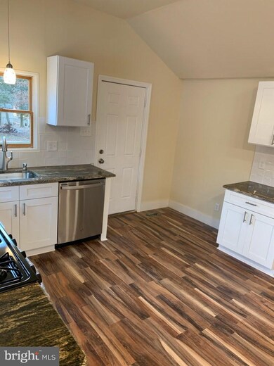 1405 N Tuckahoe Rd, Williamstown, NJ 08094 - photo 5