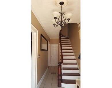 17 Catawba St, Roxbury, MA 02119 - photo 5