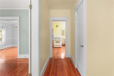 154 Friendly Rd, Cranston, RI 02910 - photo 6