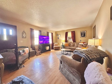 102 Clint Warren St NE, Hanceville, AL 35077 - photo 5