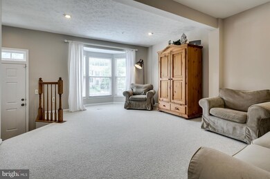 723 Pine Drift Dr, Odenton, MD 21113 - photo 5