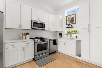 4223 Delano Place unit 105, Dallas, TX 75204 - photo 5