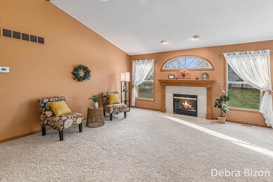 1901 Cherry Run living room to fireplace
